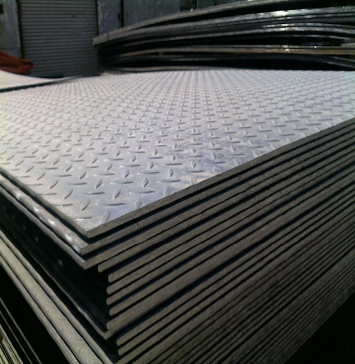 Hot Rolled Carbon Steel Chequered Sheet For Construction